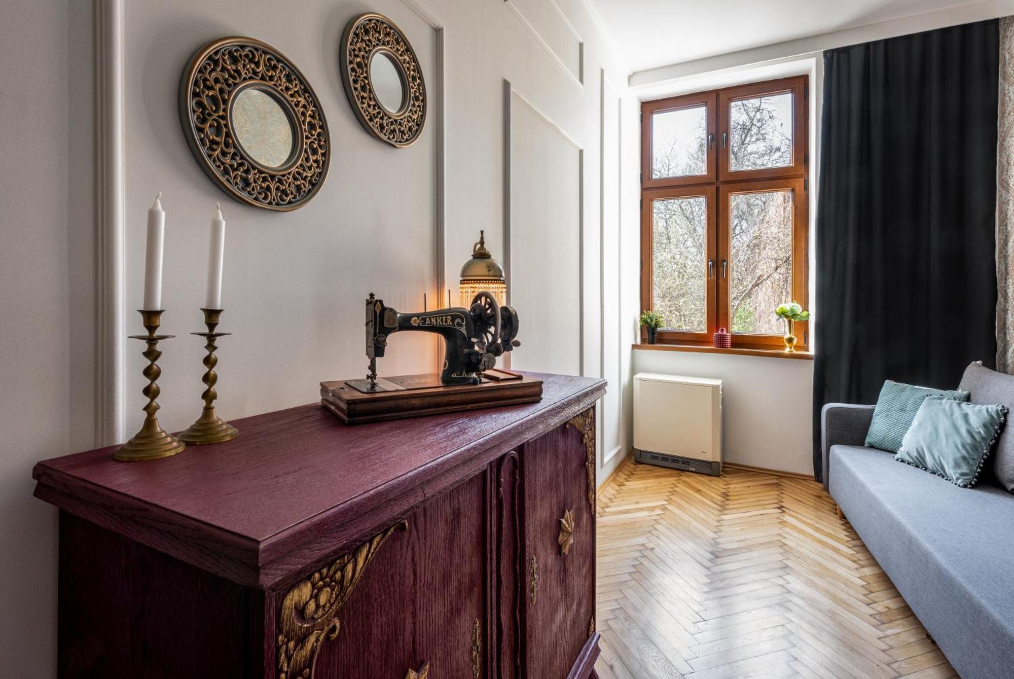Apartament Tuz Przy Wawelu Cracóvia Exterior foto
